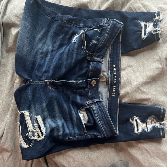 LOT OF THREE AMERICAN EAGLY SKINNY JEANS - Picture 2 of 5